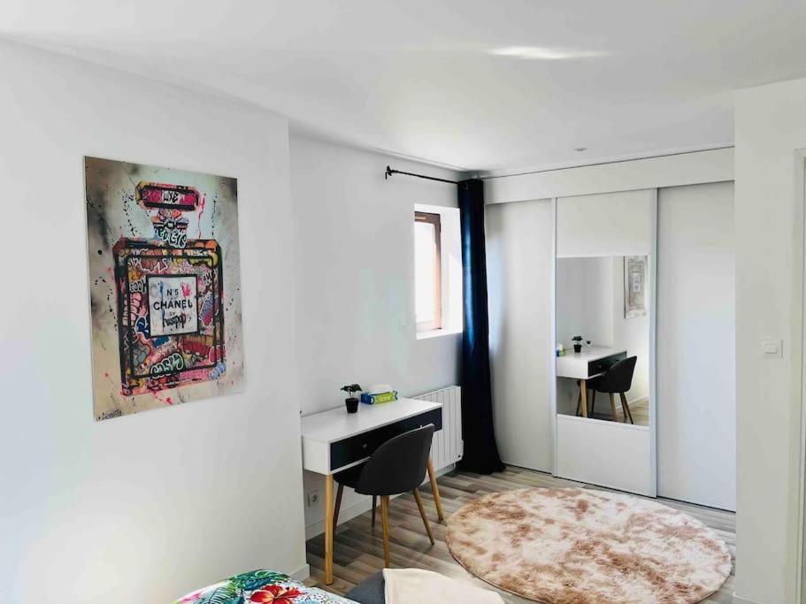 La Perle Apartamento Montargis Exterior foto